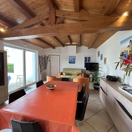 Maison Familiale Proche Et Port, Avec Terrasse Equipee, Netflix, Wifi, Menage Inclus - Fr-1-224b-110 Feriehus Noirmoutier-en-l'Ile